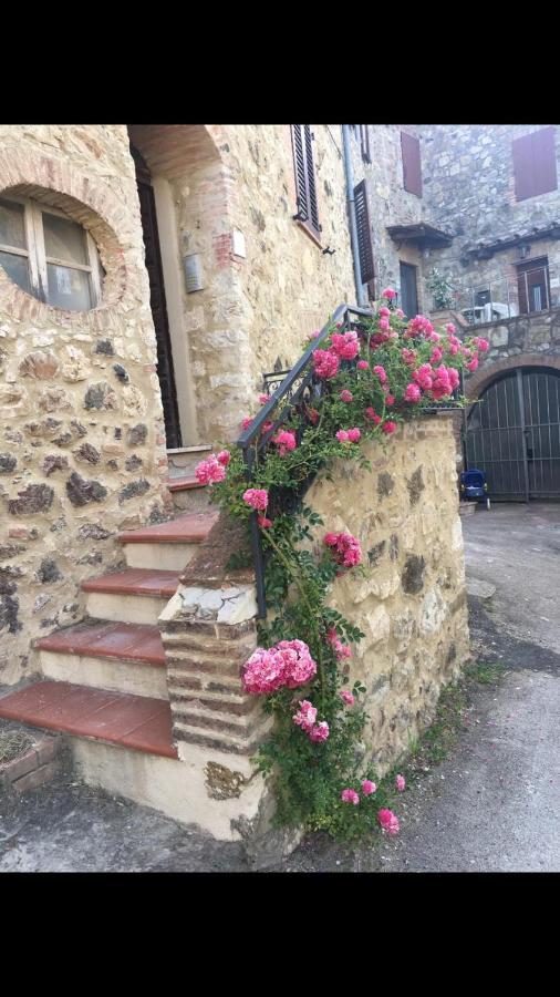 Rosa Di Maggio Apartment Pari Exterior foto